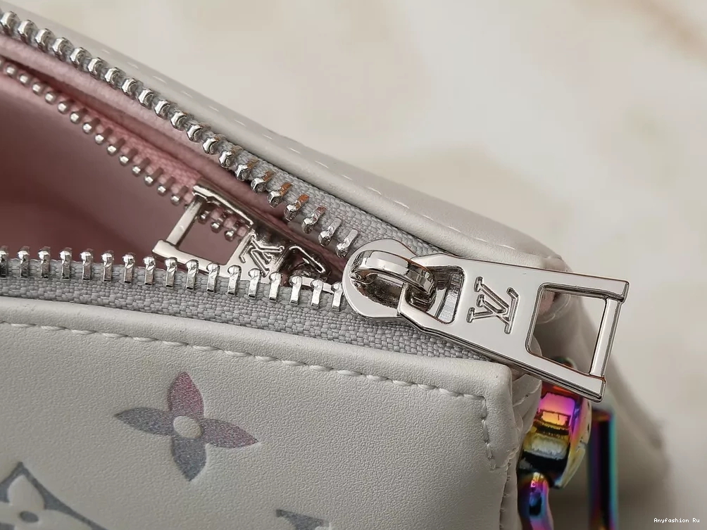 Bags Women For Louis 1301 Vuitton Messenger Popular 0924